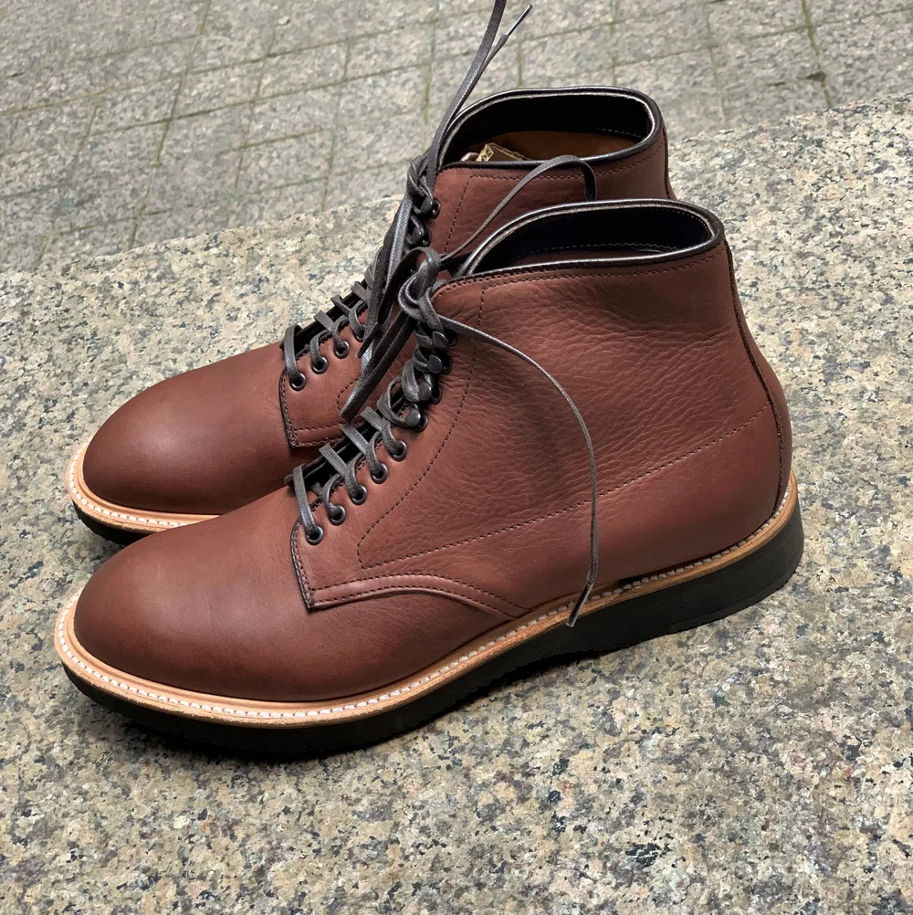 D5819 Snuff Suede — mouldedshoe